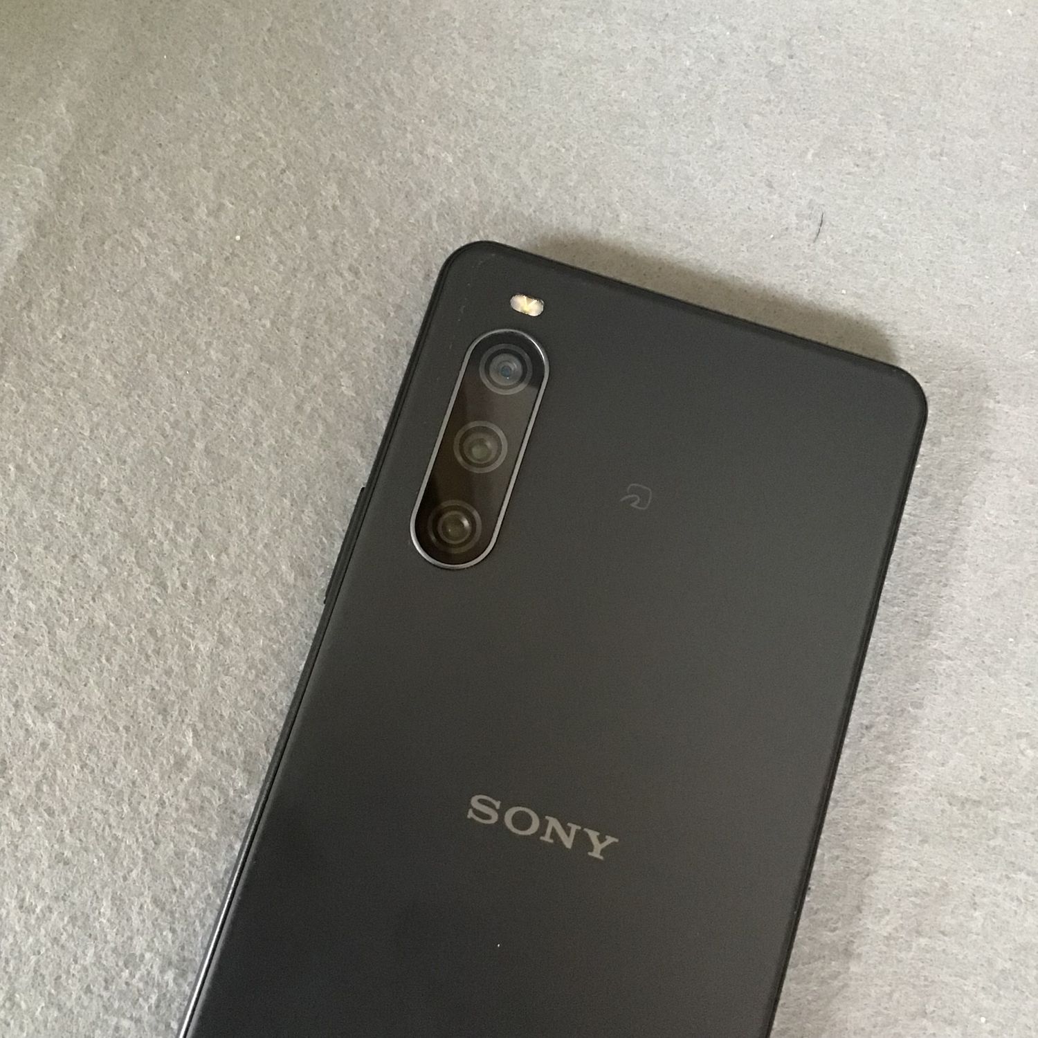 ムスビー｜美品 国内版 SIMフリーXperia10 IV 128GB ブラック色