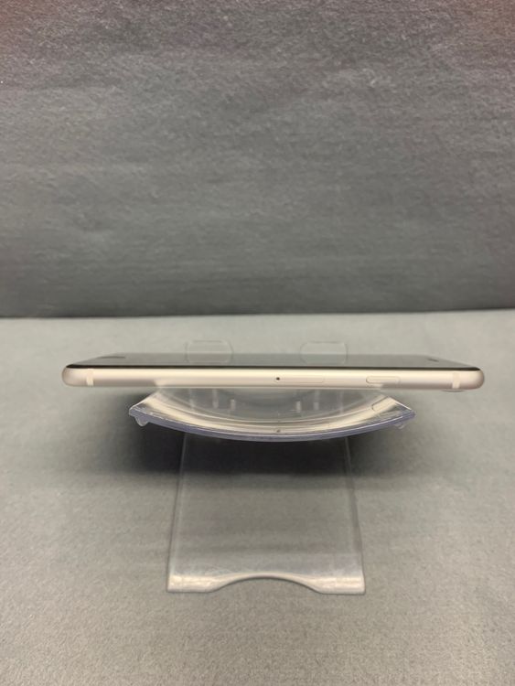 Ķ���ʡ������ǡ�SIM�ե꡼��iPhoneSE ��3���塡 64GB �������饤�ȿ�