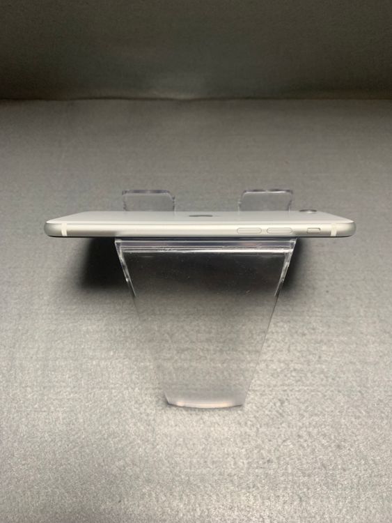 ���� ������ SIM�ե꡼ iPhoneSE ��2���� 64GB �ۥ磻�ȿ�