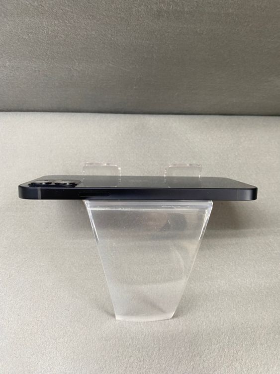 Ķ���ʡ������ǡ�SIM�ե꡼��iPhone12 64GB �֥�å���