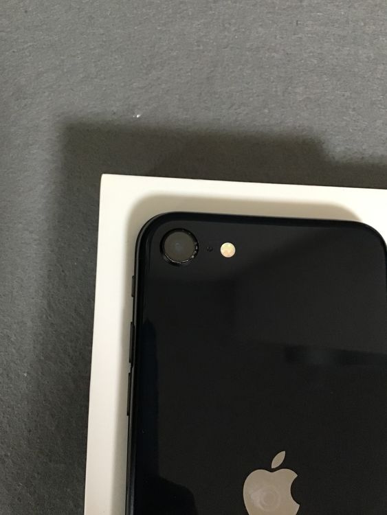 ʡǡSIMե꡼iPhoneSE 3塡64GB ֥å