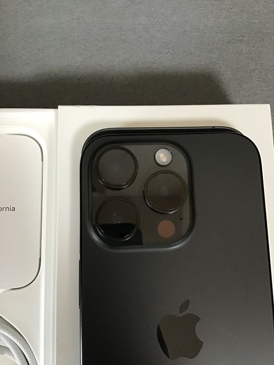 ĶʡǡSIMե꡼iPhone15  Pro  128GB ֥å˥࿧