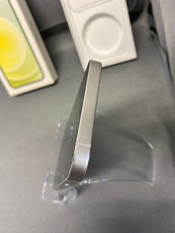 ���ʡ�Apple���ȥ��ǡ�SIM�ե꡼��iPhone12 64GB �ۥ磻�ȿ�