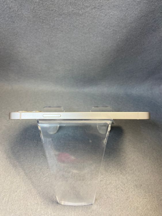 Ķ���� ������ SIM�ե꡼��iPhone12  64GB �ۥ磻�ȿ�