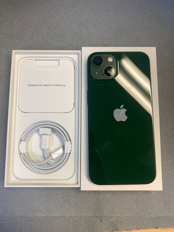 ���ʡ������ǡ�SIM�ե꡼��iPhone13 128GB ���꡼��