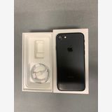 ���ʡ������ǡ�SIM�ե꡼��iPhone7�� 128GB �֥�å���