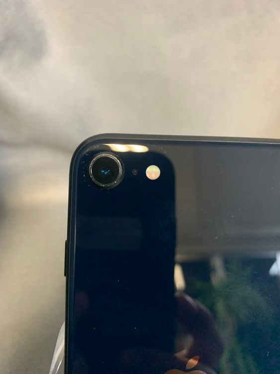 ���ʡ������ǡ�SIM�ե꡼��iPhoneSE �軰���� 64GB �ߥåȥ饤�ȿ�