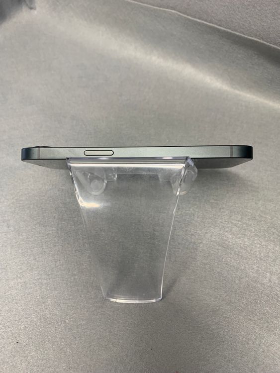 Ķ���ʡ������ǡ�SIM�ե꡼��iPhone16e 128GB���֥�å���