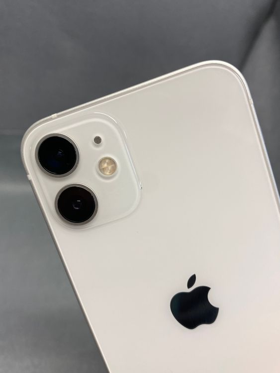 Ķ���ʡ������ǡ�SIM�ե꡼��iPhone12mini  64 GB �ۥ磻�ȿ�