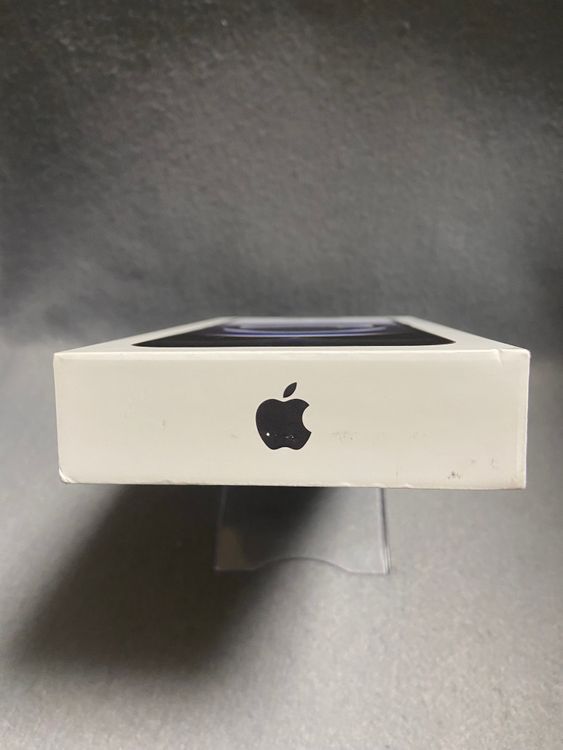 新品未開封 国内版 SIMフリー iPhone16e 128GB ブラック色