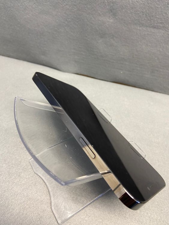 ������š������ǡ�SIM�ե꡼��iPhone12 Pro 128GB ����ե����ȿ�