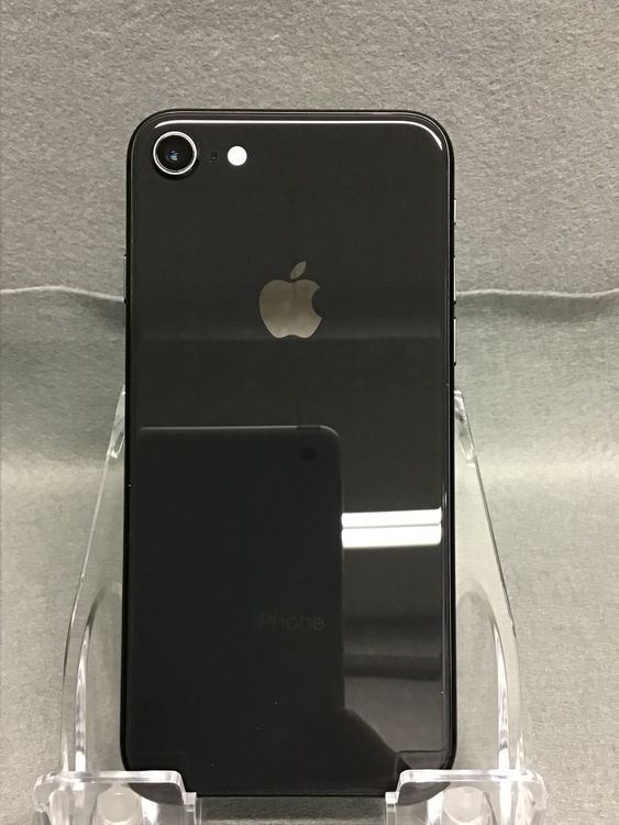 ���� ������ SIM�ե꡼��iPhone8  64GB ���ڡ������쥤��