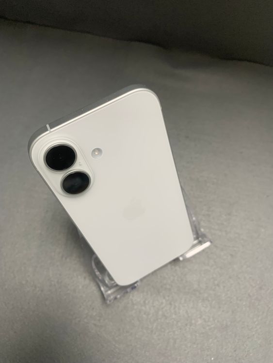 ����Ʊ�� ������ SIM�ե꡼ iPhone17 256GB �ۥ磻�ȿ�