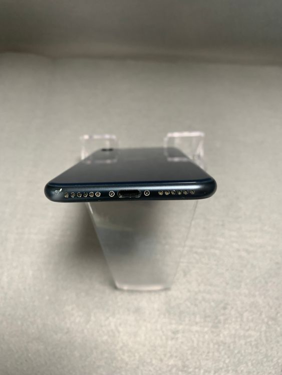   SIMե꡼ iPhoneSE 3 64GB ߥåɥʥȿ