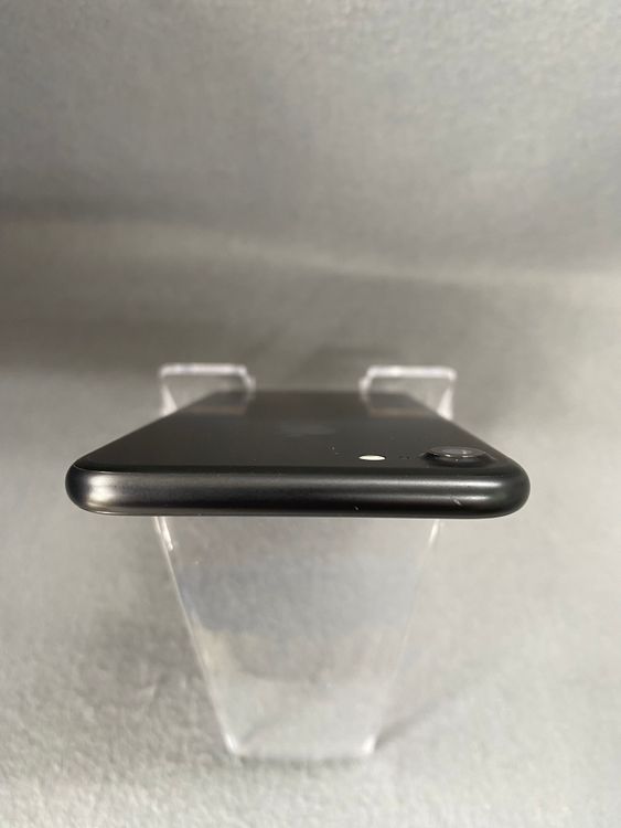���ʡ������ǡ�SIM�ե꡼��iPhone�� 32GB �֥�å���