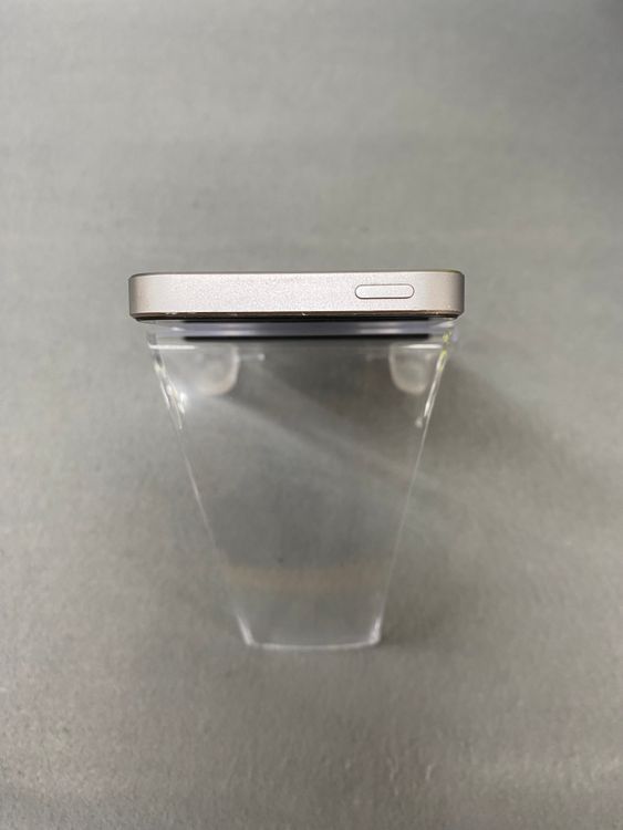 ������� ������ SIM�ե꡼iPhoneSE ������塡32GB ����С���