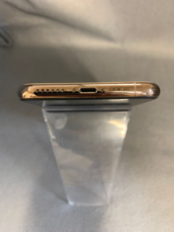 ���ʡ������ǡ�SIM�ե꡼��iPhone11 Pro 64GB ������ɿ�