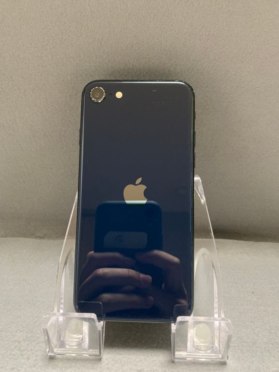 ��� ������ SIM�ե꡼ iPhoneSE ��3���� 128GB �ߥåɥʥ��ȿ�