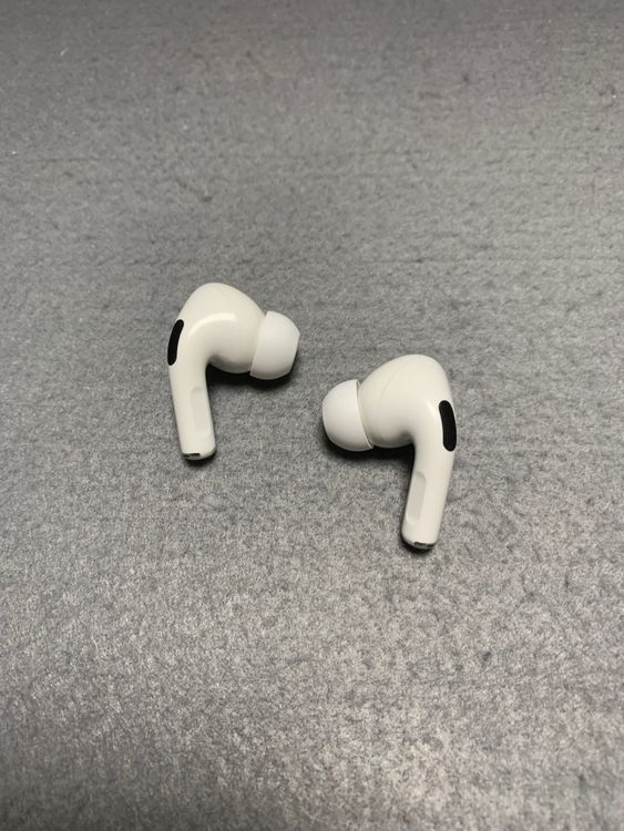 ��������� AirPods Pro ��1���� with MagSafe Charging Case