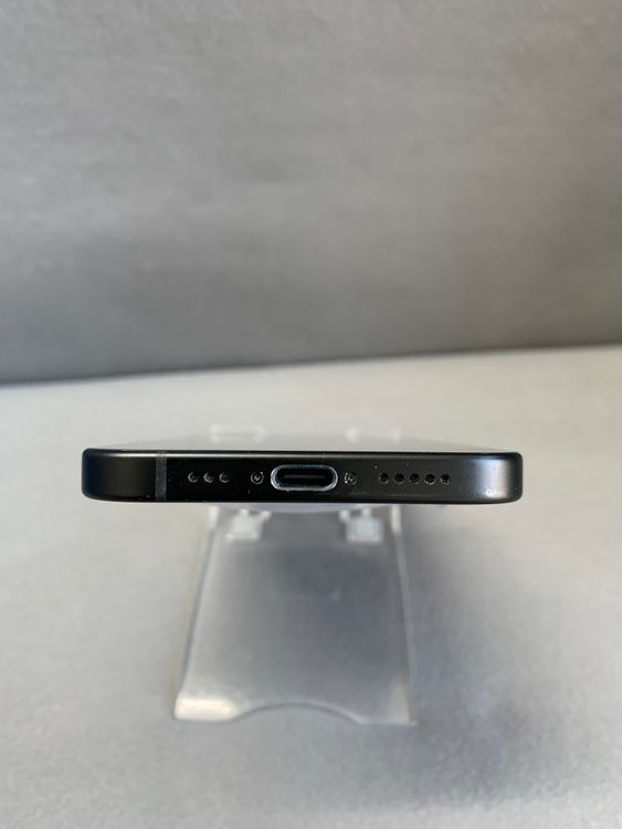 ������� Apple���ȥ��� SIM�ե꡼ iPhone15 256GB �֥�å���