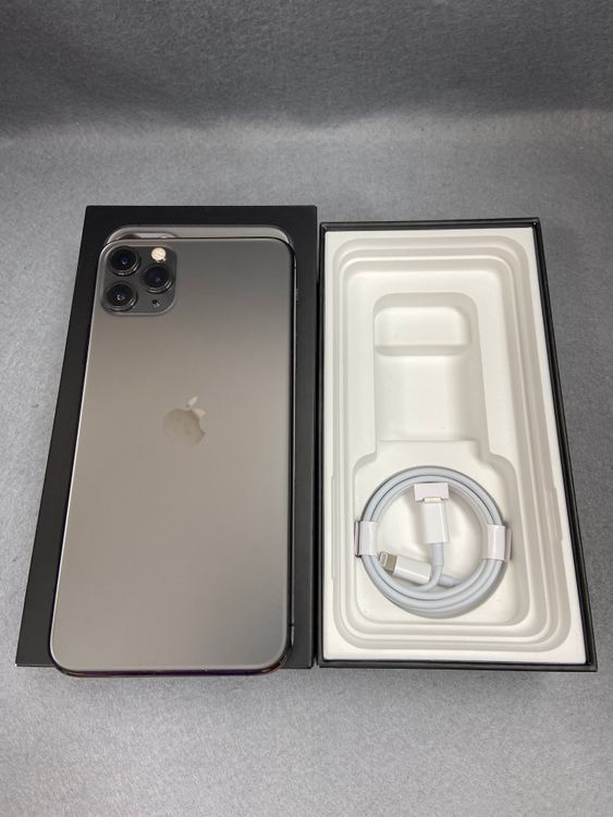 ���� ������ SIM�ե꡼ iPhone11 Pro Max 64GB ���ڡ������졼��
