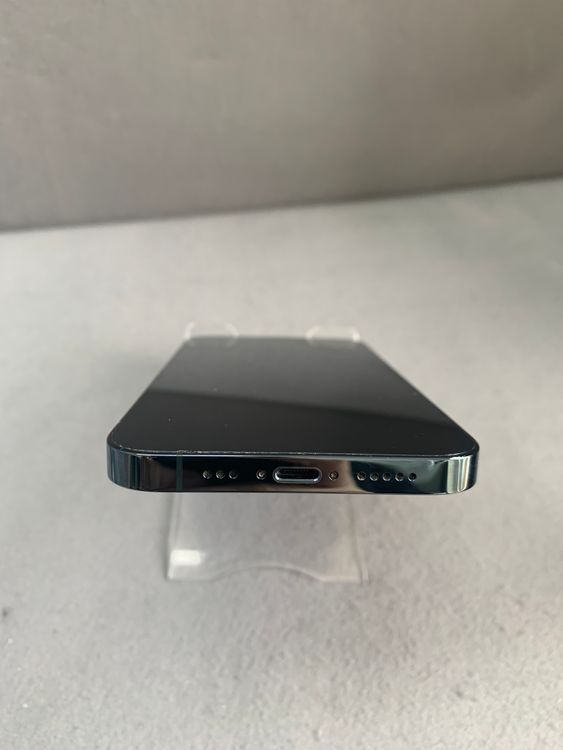 ������� Apple���ȥ��� SIM�ե꡼ iPhone12 Pro 256GB