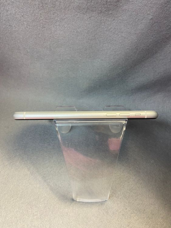 ���� ������ SIM�ե꡼ iPhone XR 128GB �ۥ磻�ȿ�