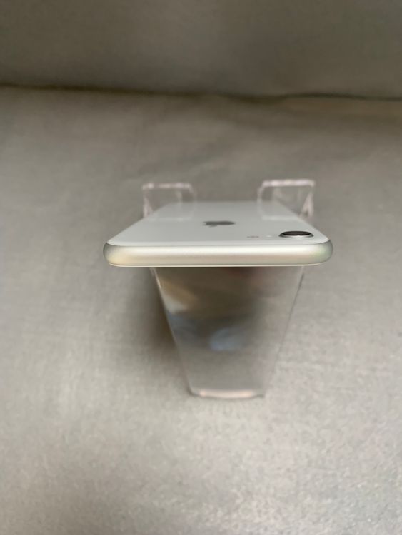 Ķ  SIMե꡼ iPhone8 256GB С