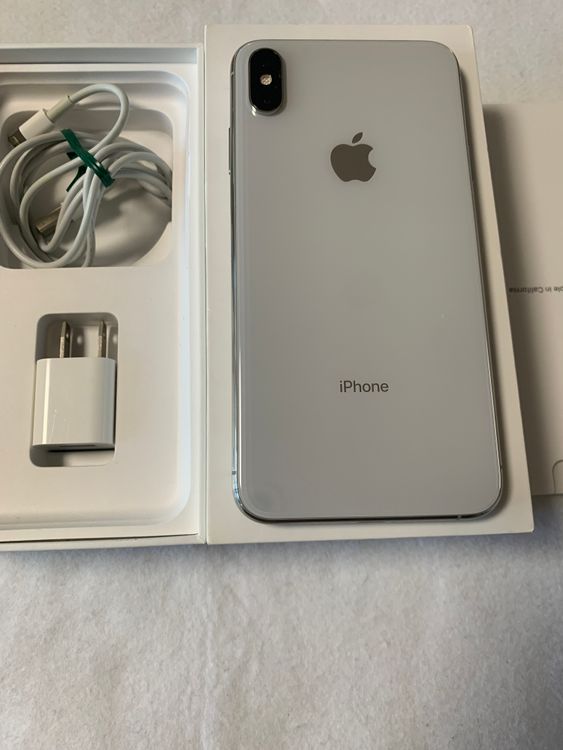 ムスビー｜超美品 国内版 SIMフリー iPhoneXS max 256GB バッテリー97 
