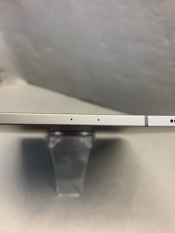 ���� iPad Pro 12.9����� ��3���� 256GB Wi-Fi�� ���ڡ������졼��
