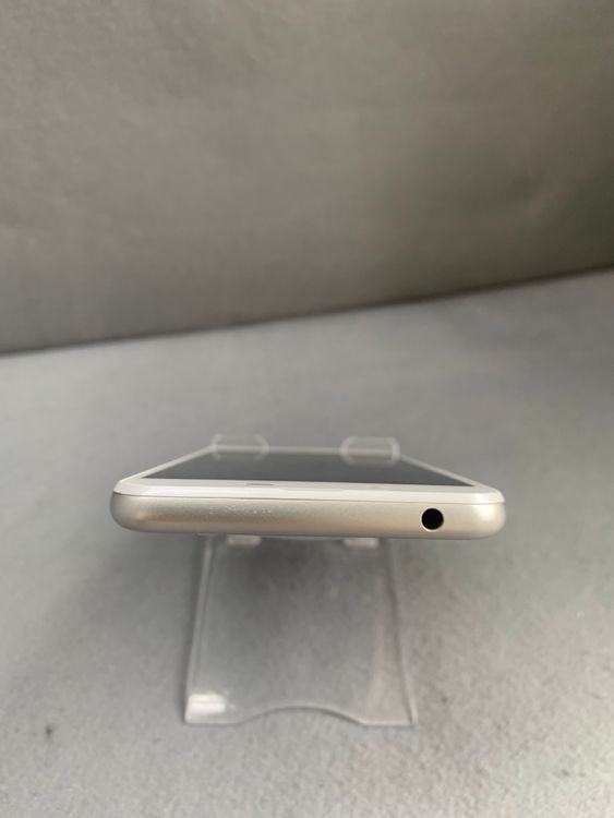 ���� SIM�ե꡼ AQUOS L2 8GB SH-L02 �ۥ磻�ȿ�