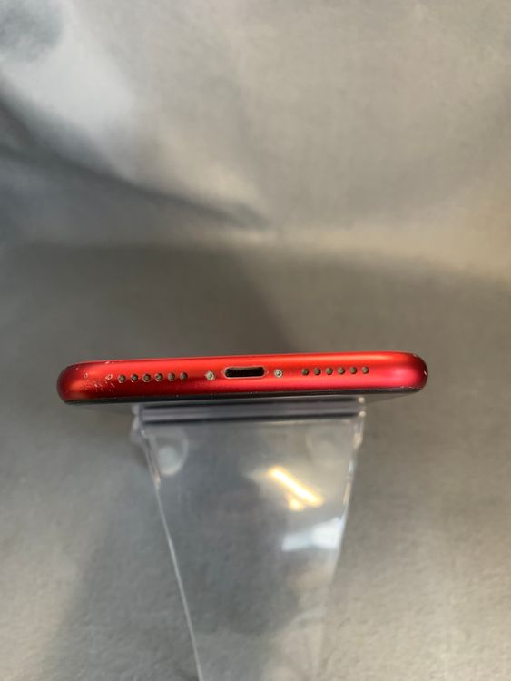 ���ʡ������ǡ�SIM�ե꡼��iPhone11 64GB ��åɿ�