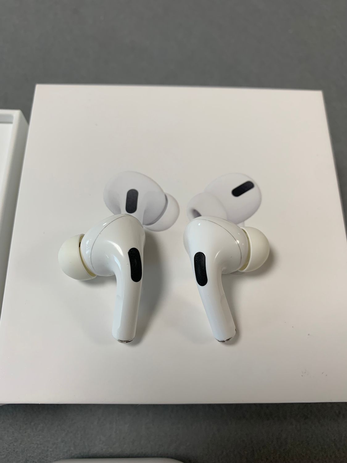 ムスビー|美品 AirPods Pro 第1世代 ワイヤレス充電 MWP22J/A【AirPods Pro(第1世代) Apple】¥14,900 ムスビー|美品 AirPods Pro 第1世代 ワイヤレス充電 MWP22J/A【AirPods Pro(第1世代) Apple】¥14,900