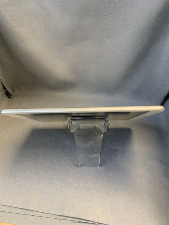 ����� SIM�ե꡼ iPad����6���� 32GB Wi-Fi+Cellular�� ����С���