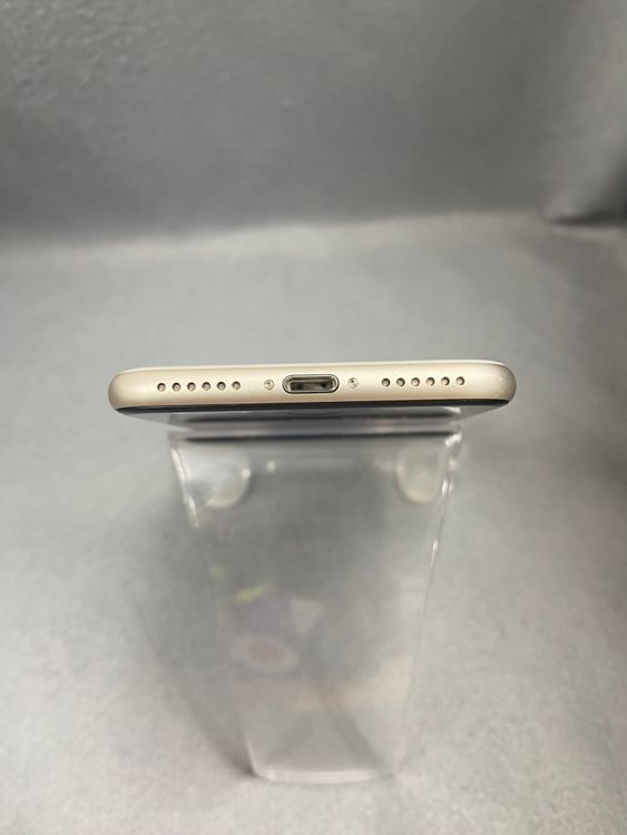 ���� ������ SIM�ե꡼ iPhone SE ��3���塡64GB �ߥåȥ饤�ȿ�