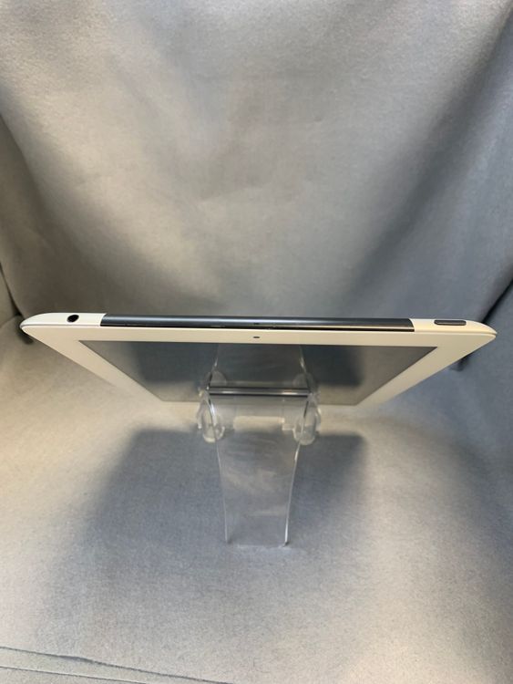 softbank����ꥢ iPad ��2���� 16GB Wi-Fi+Cellular��