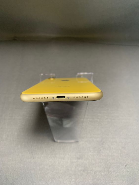   SIMե꡼ iPhoneXr 64GB 