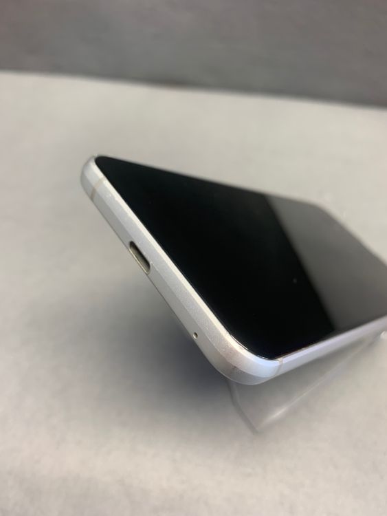 ������� ������ SIM�ե꡼ AQUOS sense3 basic 32GB ����С���