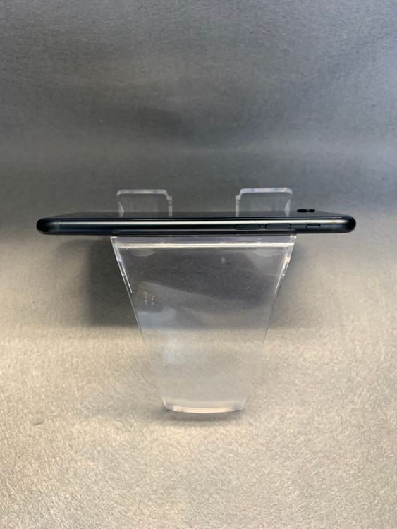 Ķ���� ���åץ륹�ȥ��� SIM�ե꡼ iPhoneSE ��3���� 64GB �ߥåɥʥ��ȿ�