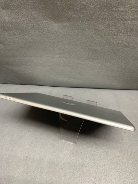 Ķ���� ������ Wi-Fi�� iPad ��9���� 10.2����� 64GB ����С���