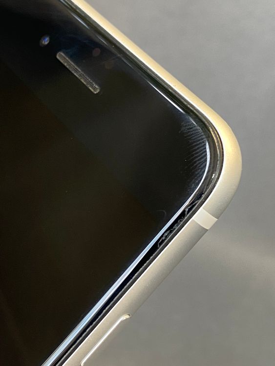 ���ʡ������ǡ�SIM�ե꡼��iPhoneSE �裲���� 128GB �ۥ磻�ȿ�