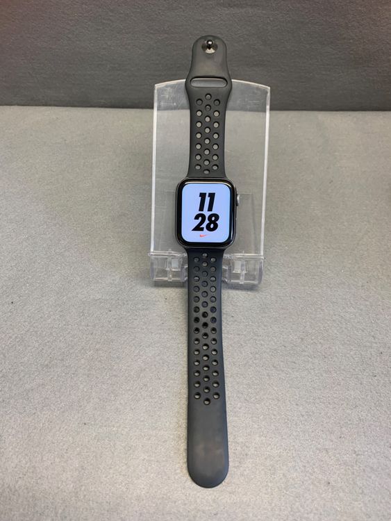 ��� ������ Apple Watch Series4 GPS�� 44mm 16GB  ���ڡ������쥤