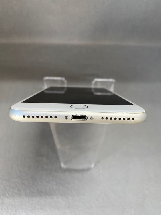 ���ʡ������ǡ�SIM�ե꡼��iPhone8 PLUS 64GB ����С���
