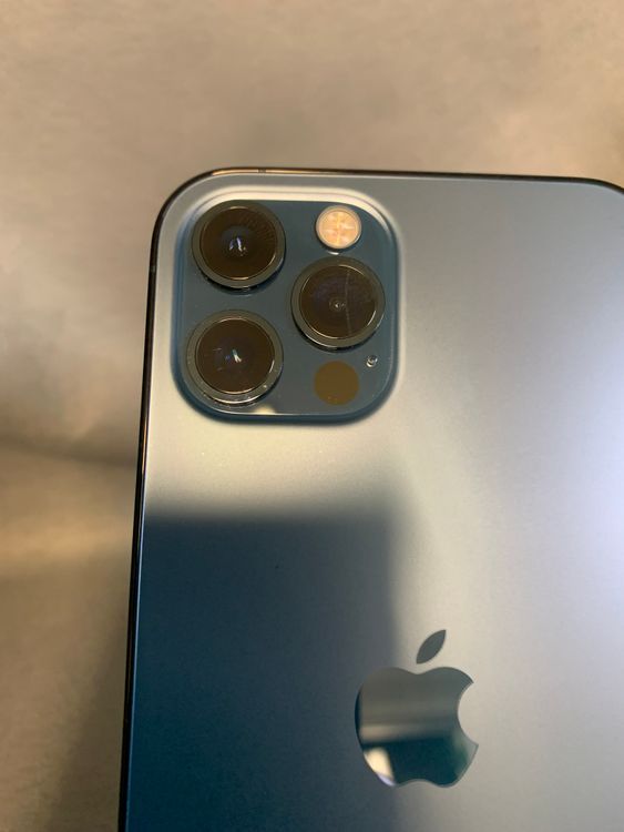 Ķ���ʡ������ǡ�SIM�ե꡼��iPhone12 Pro 256GB ����ե����ȿ�