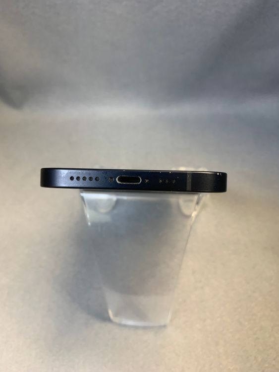 ���ʡ������ǡ�SIM�ե꡼��iPhone12  128GB �֥�å���