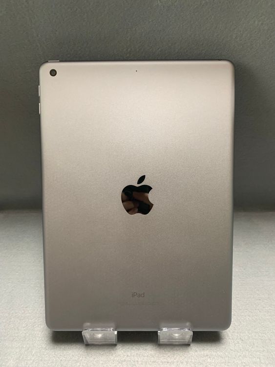 ���� ������ WiFi�� iPad ��5���� 128GB ���ڡ������졼��