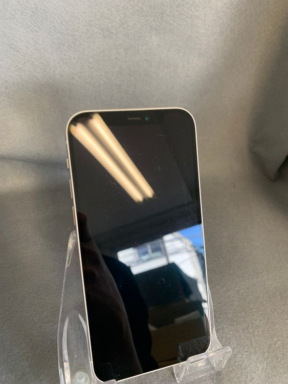 ���ʡ������ǡ�SIM�ե꡼��iPhone12 128GB �ۥ磻�ȿ�