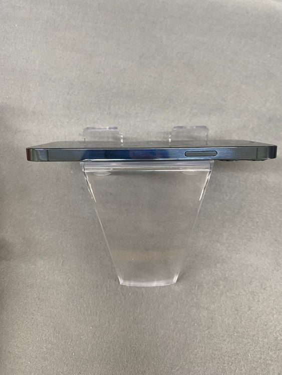 Ķ���ʡ������ǡ�SIM�ե꡼��iPhone12 Pro  256GB �ѥ��ե��å��֥롼��