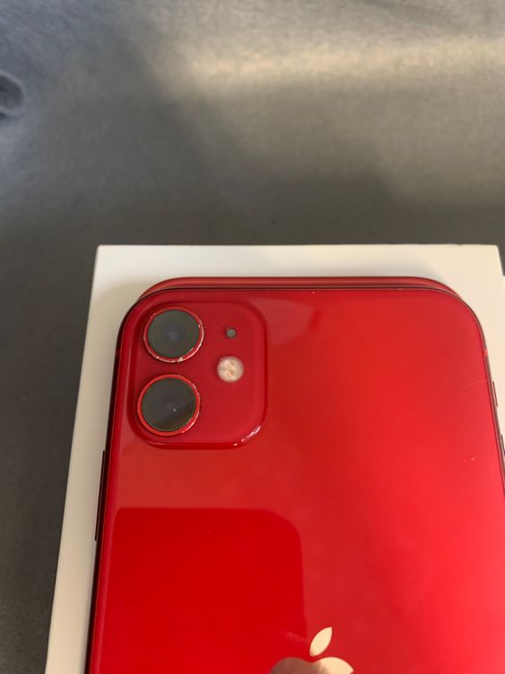 ���ʡ������ǡ�SIM�ե꡼��iPhone11 256GB ��åɿ�