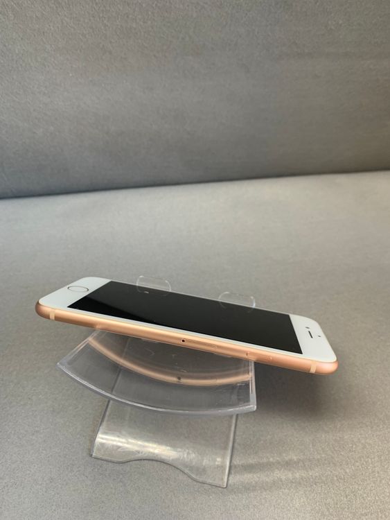Ķ���� ������ SIM�ե꡼ iPhone8 64GB ������ɿ�